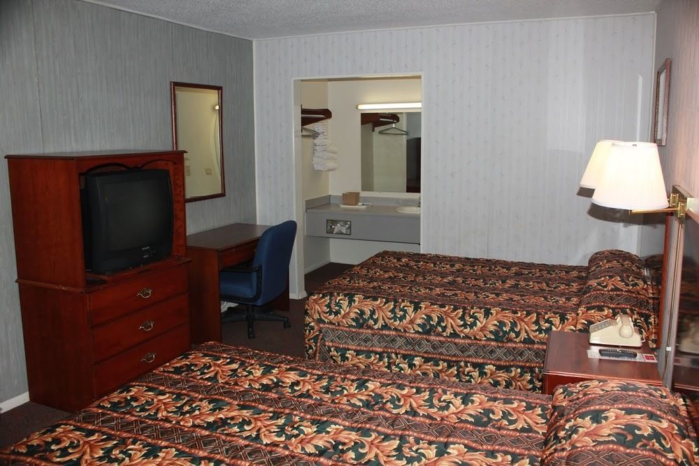 Red Carpet Inn - Louisville Exteriér fotografie